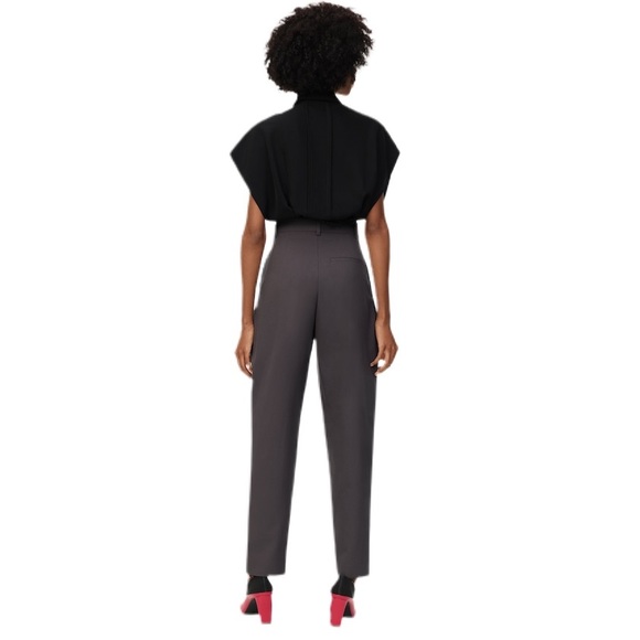 ZARA Limited Edition High Waisted Pants With Darts - Picture 5 of 7